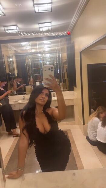 Full leaked Abida page private onlyfans photo