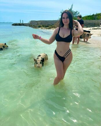 Full leaked Alussasc private onlyfans photo