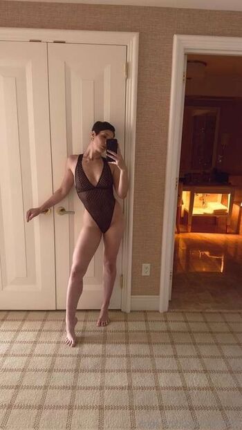 Full leaked Angel amoure private onlyfans photo