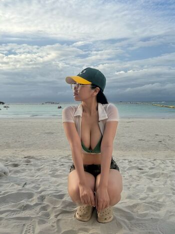 Full leaked Asiatcnn private onlyfans photo