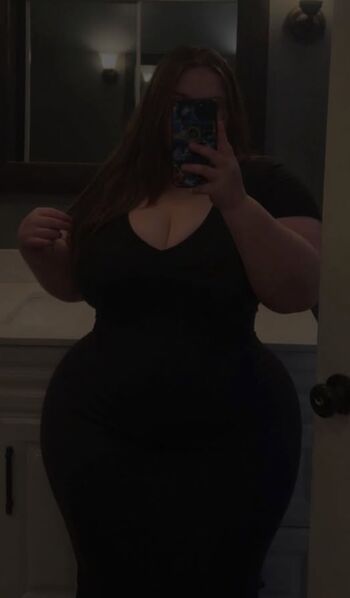 Full leaked Asszilla private onlyfans photo