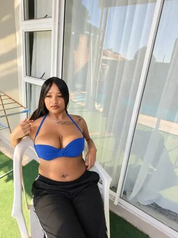 Authentic_kelly4