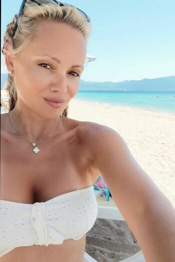 Full leaked Beatrice rosen private onlyfans photo