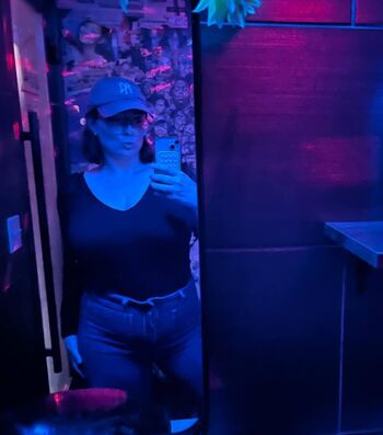 Full leaked Bel larcombe slice of salami private onlyfans photo