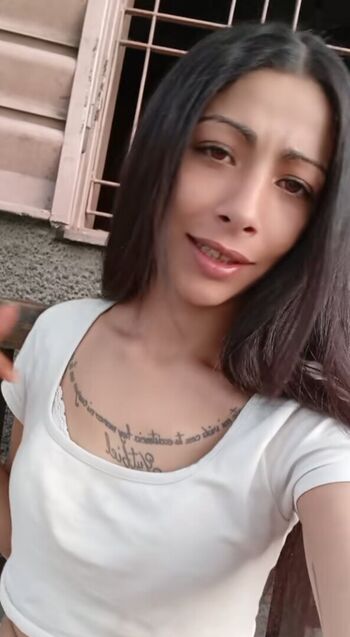 Camila mi potra