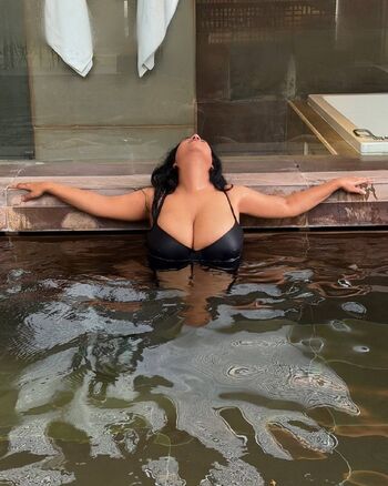 Full leaked Charu sharma private onlyfans photo