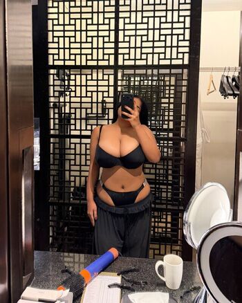 Full leaked Charu sharma private onlyfans photo