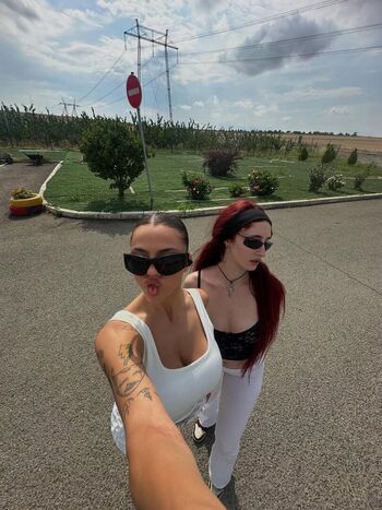 Full leaked Dara darnadue private onlyfans photo