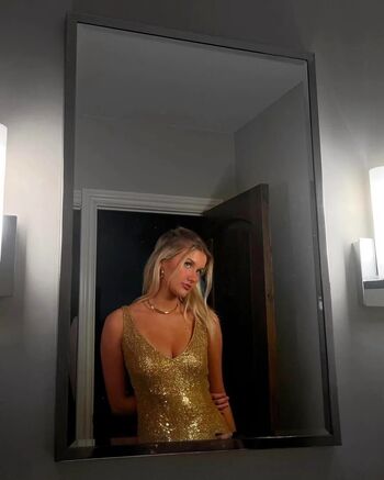 Full leaked Elizabeth nichols private onlyfans photo