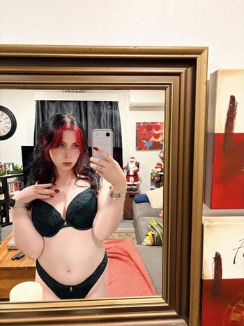 Full leaked Empress scarlet private onlyfans photo