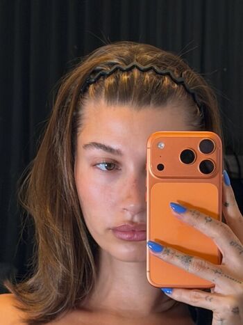 Full leaked Hailey baldwin bieber private onlyfans photo