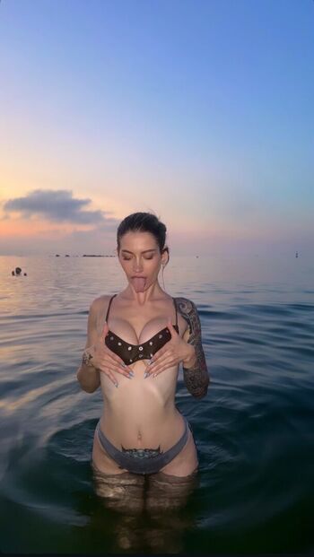 Full leaked Hannamindset private onlyfans photo