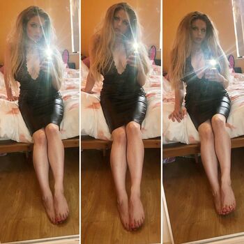 Full leaked Hollyknowlesworld page private onlyfans photo