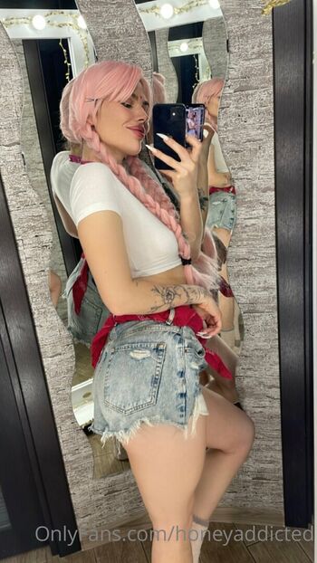 Full leaked Honeyaddicted private onlyfans photo