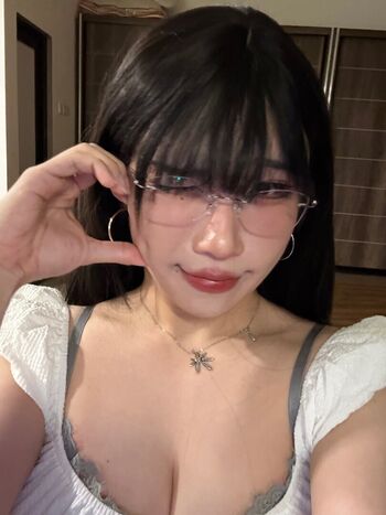 Full leaked Hongbin private onlyfans photo