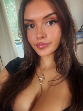India Grace Halsell