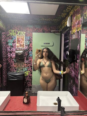 Full leaked Ivyrose private onlyfans photo