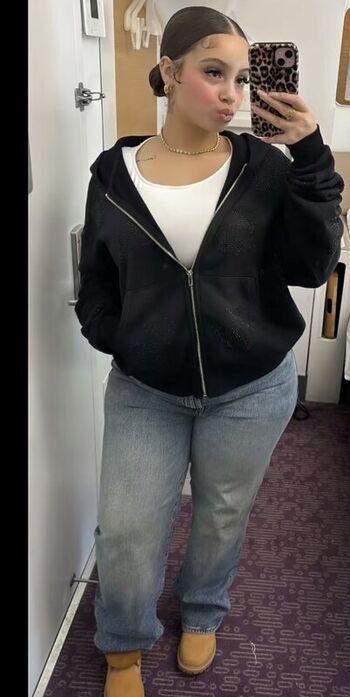 Full leaked Kellyyxoxo private onlyfans photo