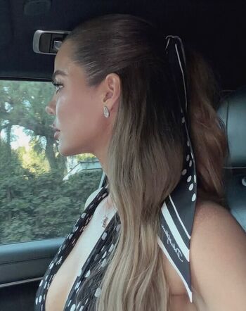 Full leaked Khloe kardashian private onlyfans photo