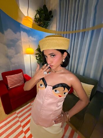 Full leaked Krutika private onlyfans photo