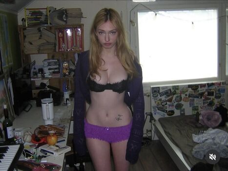 Full leaked Lacy lotus private onlyfans photo