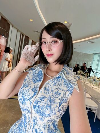 Full leaked Larissa rochefort private onlyfans photo
