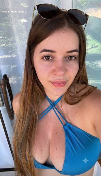 Full leaked Laurinhafeer page private onlyfans photo