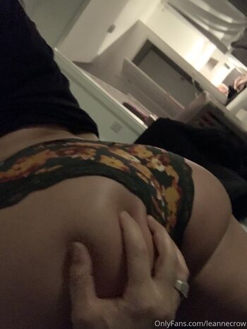Full leaked Leannecrow private onlyfans photo