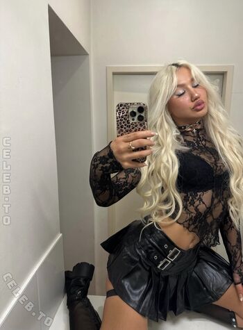 Full leaked Lena hubner private onlyfans photo