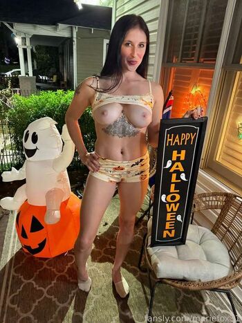Full leaked Marie fox private onlyfans photo
