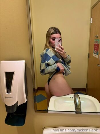 Full leaked Mckenziebb private onlyfans photo