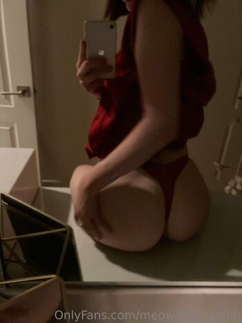Full leaked Meowmebtchh private onlyfans photo