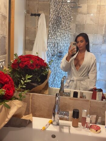 Full leaked Mess vakili private onlyfans photo