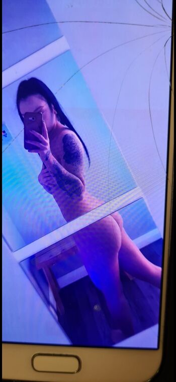 Full leaked Mia d naked private onlyfans photo