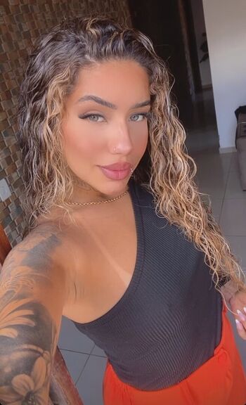 Full leaked Muito linda private onlyfans photo