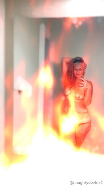 Full leaked Naughtysizzlex private onlyfans photo