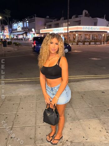 Full leaked Nevine ths private onlyfans photo