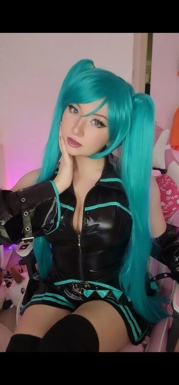 Full leaked Realmisskira private onlyfans photo