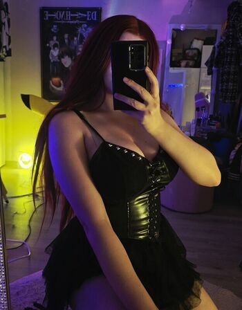 Full leaked Realmisskira private onlyfans photo