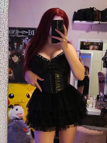 Full leaked Realmisskira private onlyfans photo