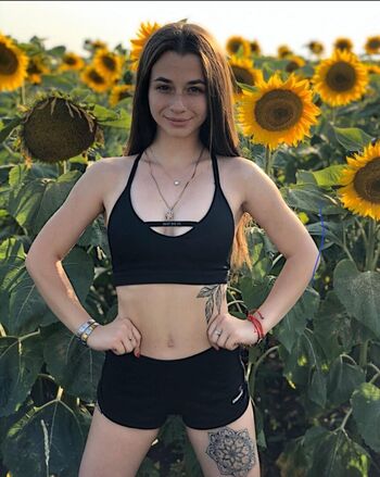 Full leaked Sasha shundel private onlyfans photo