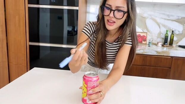 Full leaked Sssniperwolf private onlyfans photo