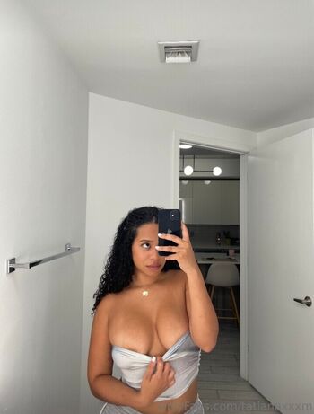 Full leaked Tatiana venezuelanvixen private onlyfans photo