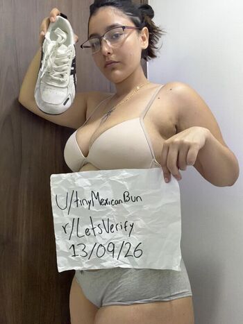 Full leaked Tinymexicanbun private onlyfans photo
