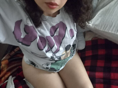 Full leaked Foxyelf / private onlyfans photo