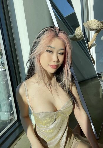 Full leaked Waifuo private onlyfans photo