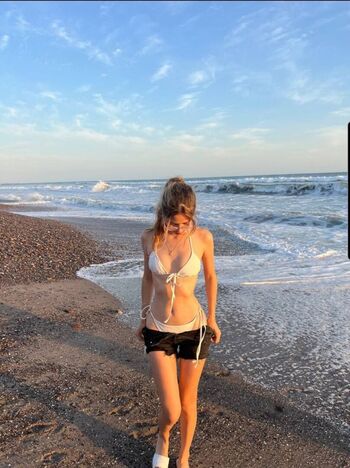 Full leaked Wendyta vc private onlyfans photo