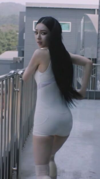 WomenK-pop