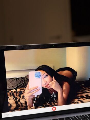 Full leaked Xcarolinejoness private onlyfans photo