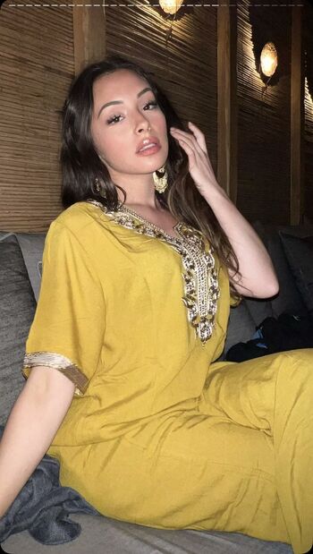 Full leaked Yamina m page private onlyfans photo